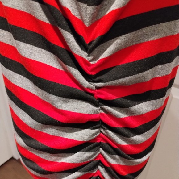 Long Striped T-Shirt MEDIUM Like new with Rouching on the sides - Picture 3 of 5